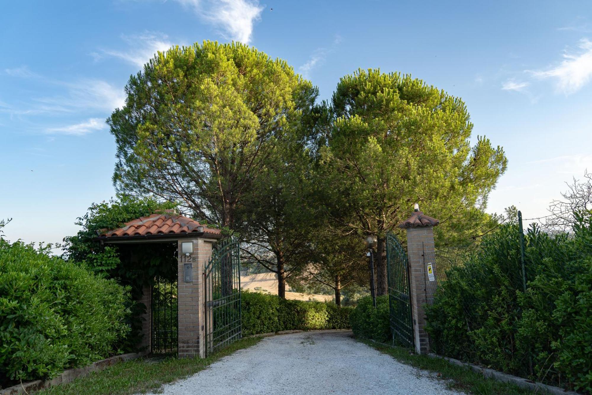 B&B La Figuretta Iesi Exterior photo